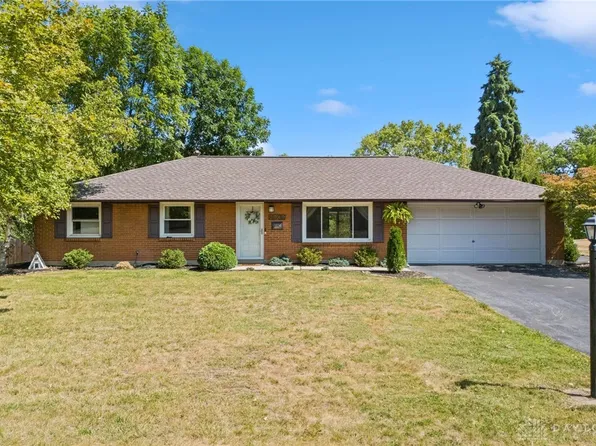 2749 Rockledge Trl, Dayton, OH 45430