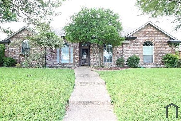 1st image of 1106 Sandy Creek Dr