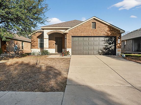 2nd image of 120 Snowy Egret Ln