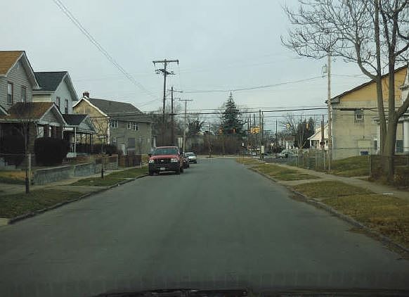 2nd image of 1324 20th Ave