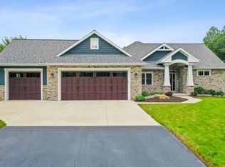 668 White Pine Ct, Sobieski, WI 54171