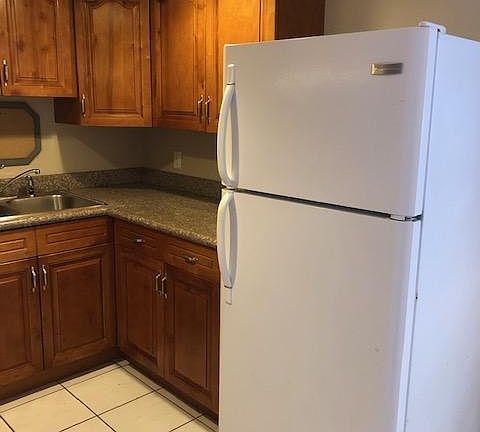 5th image of 222 Fairweather Ln APT 2