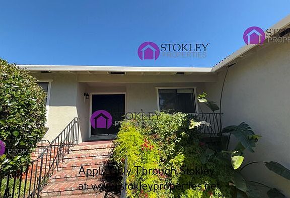 3rd image of 4045 Rhoda Way