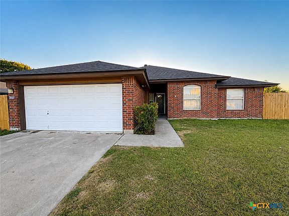3rd image of 3507 Dorothy Jane Dr