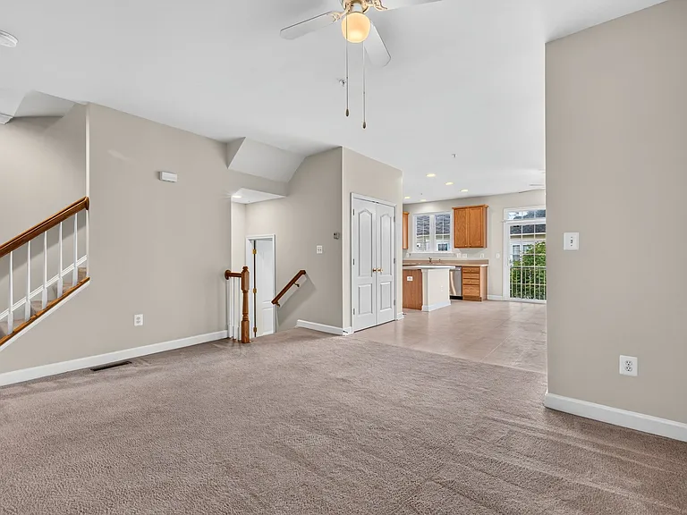 13013 Saint Clair Rd — Photo 5