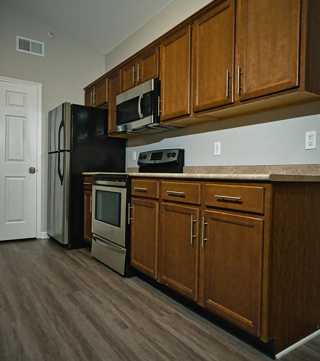 Griffin Gate Apartments — Photo 1