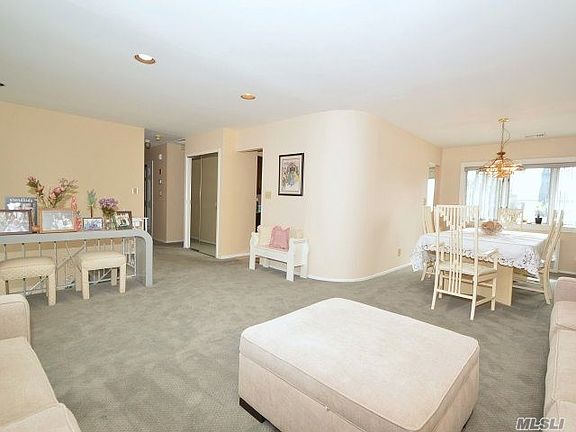 4th image of 3275 Ocean Harbor Dr
