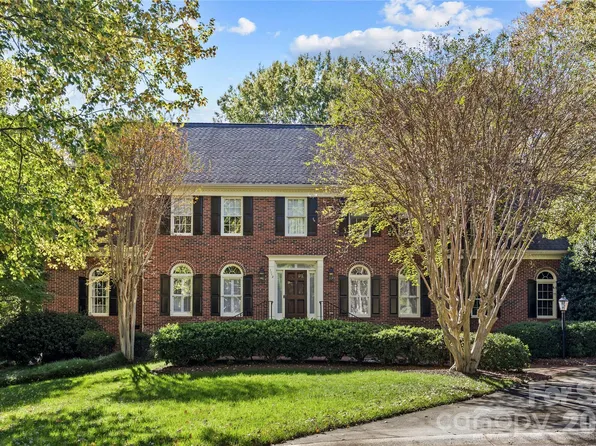 1112 Bellegrove Pl, Charlotte, NC 28270