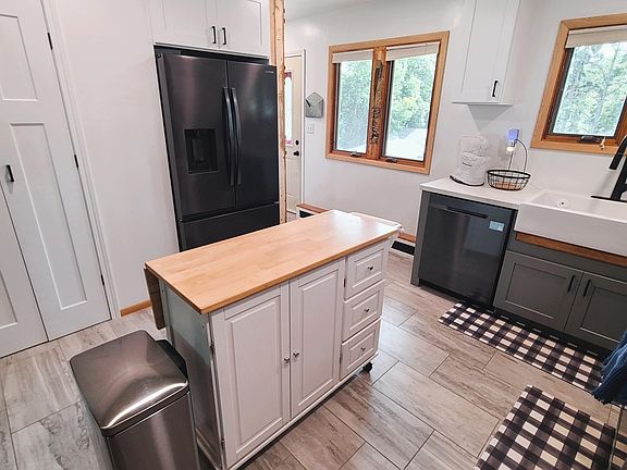 5th image of 1218 Elm Pl