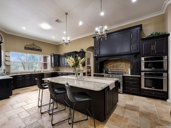 22580 Priest, Elmendorf, TX 78112