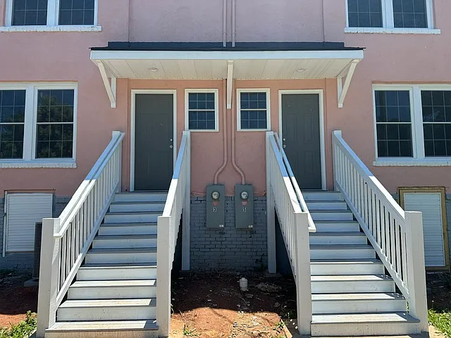 3 Cobb St — Photo 19