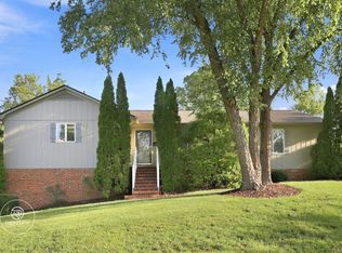 4449 Orchard Knob Ln, High Point, NC 27265