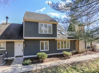 95 Village Dr, Basking Ridge, NJ 07920