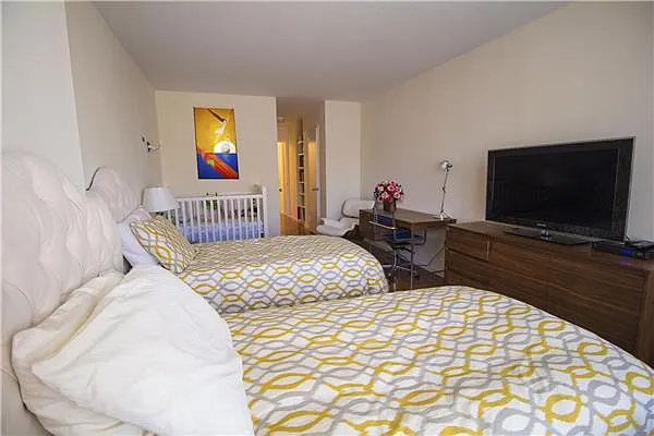 Rented by R New York | media 20