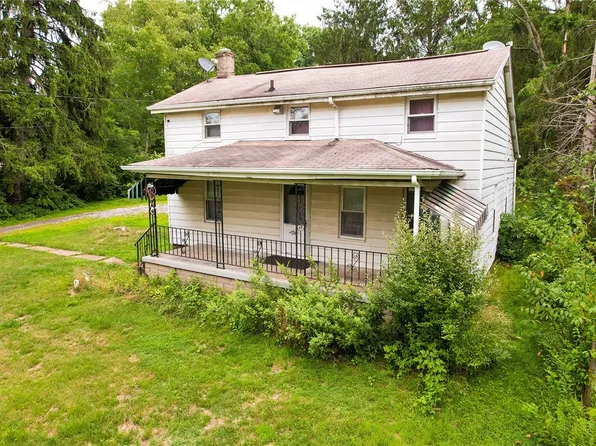 29 Old Plank Rd, Butler, PA 16001