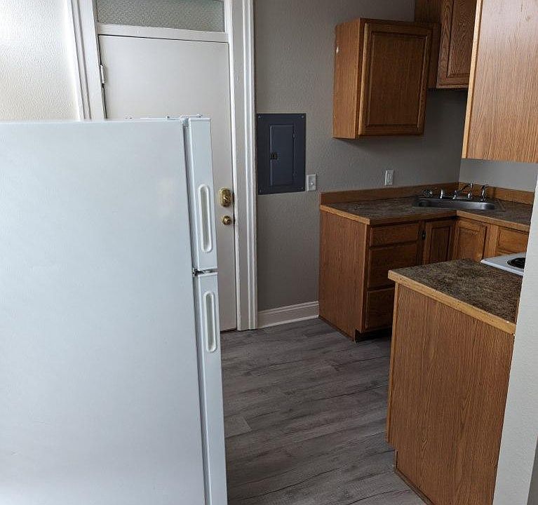 1st image of 201 E Michigan Ave APT 2A