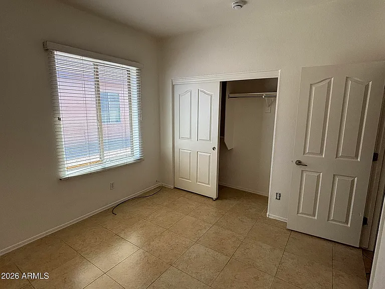11559 W Lincoln St — Photo 15