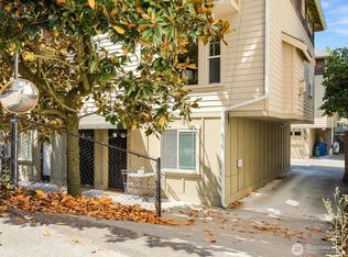 2106 E Terrace Street, Seattle, WA 98122