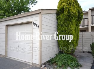 1982 E Old Saybrook Ln, Boise, ID 83706