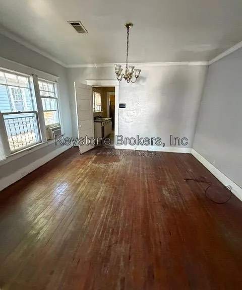 1753 2nd St — Photo 2