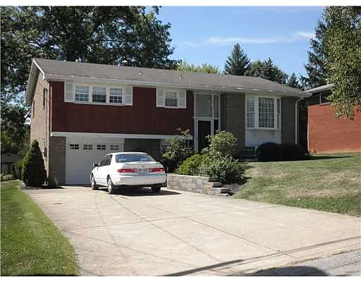 720 Scenic Dr photo 1