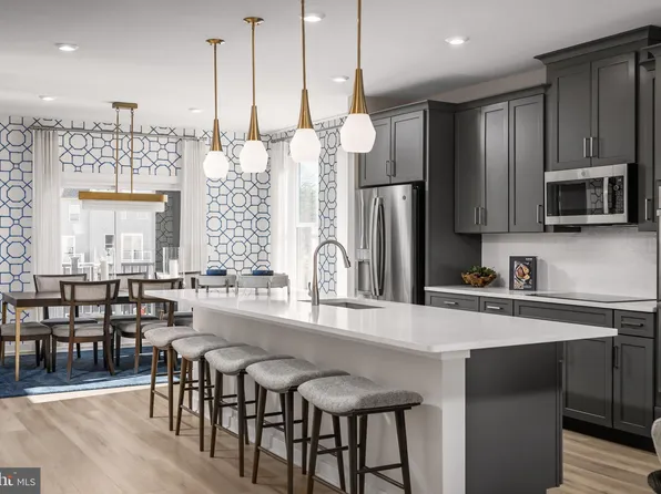 4625 Olivine Dr, Chantilly, VA 20151