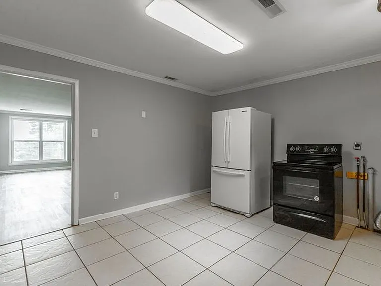719 McGowan Ave — Photo 22
