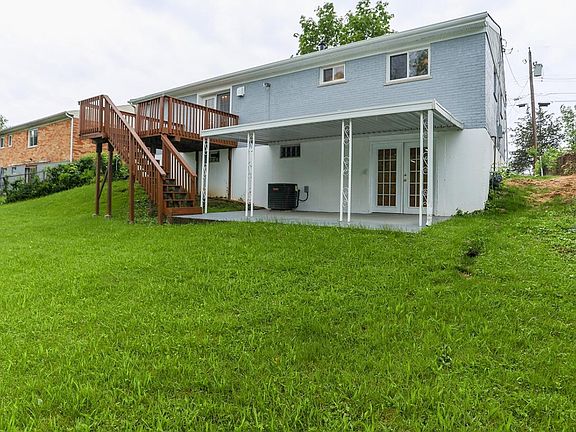 3rd image of 1726 Newbrook Dr