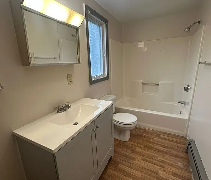 40 West St #5 — Photo 2