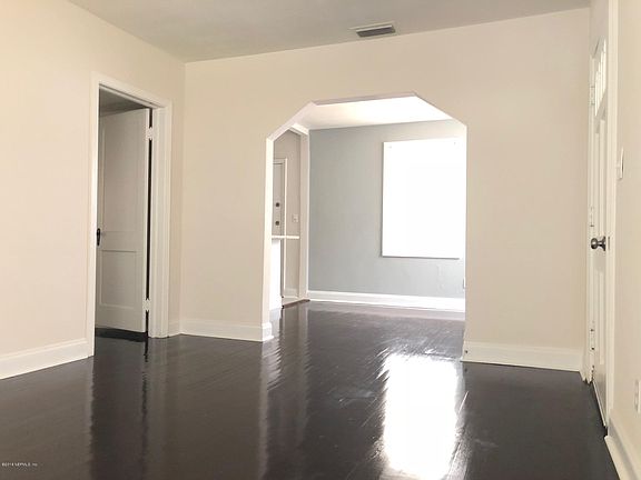 4th image of 9022 Van Buren Ave