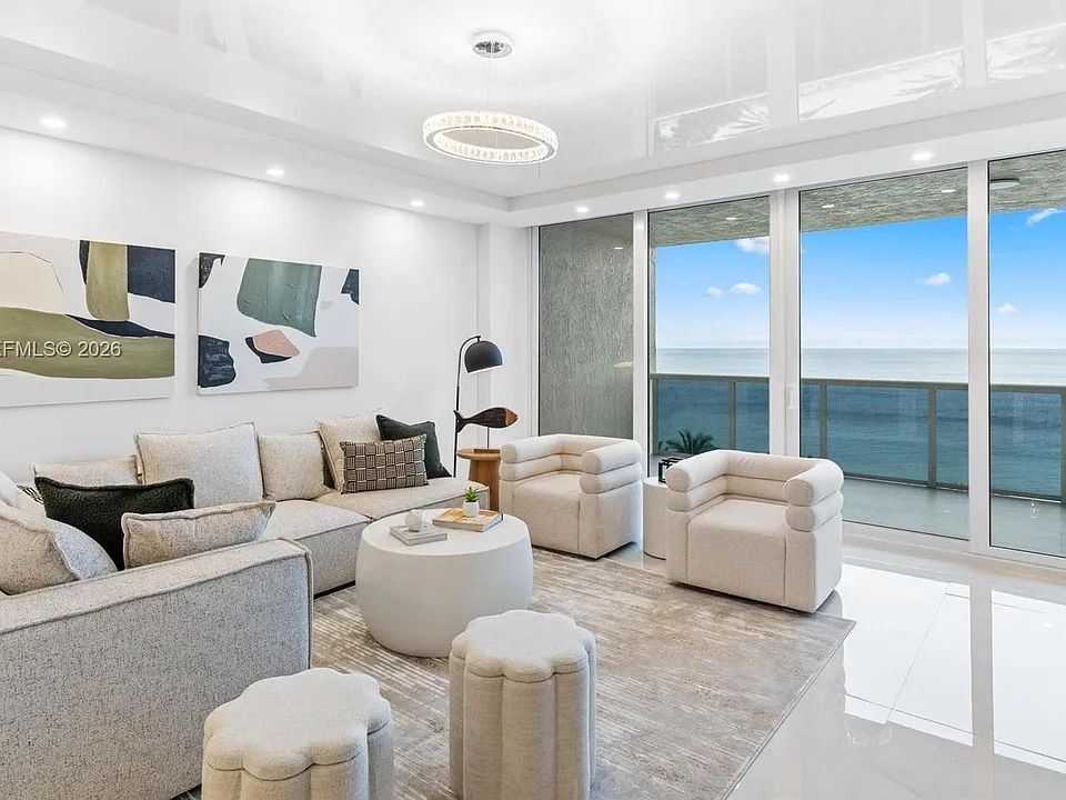 3200 N Ocean Blvd #702