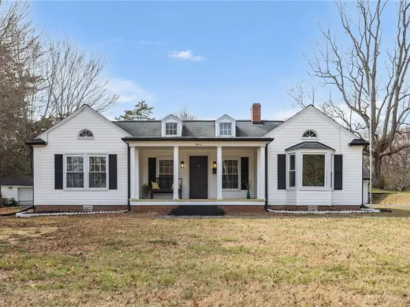 3740 Konnoak Dr, Winston Salem, NC 27127