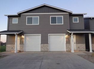 205 W J St, Lebanon, OR 97355