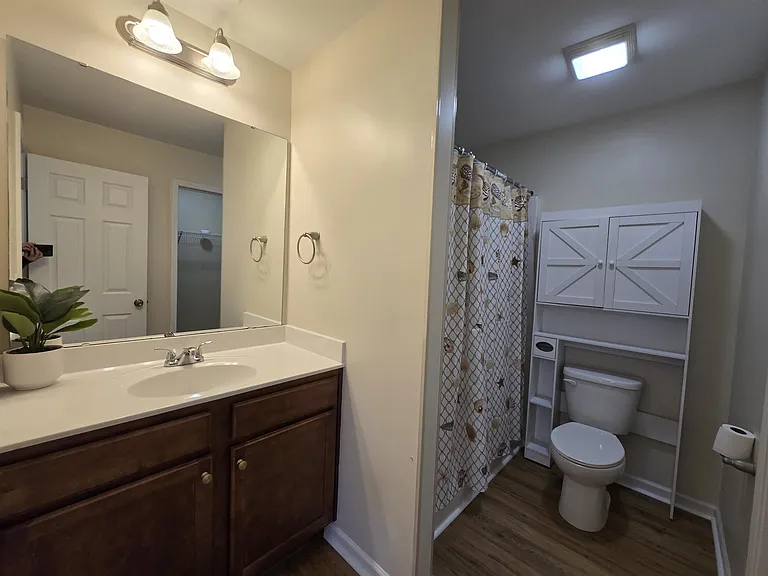 1328 Valor Rd — Photo 8