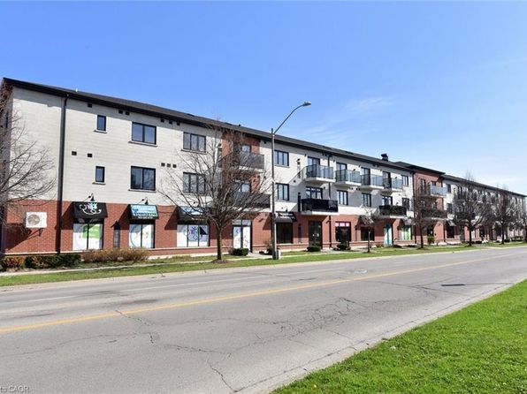 170 Rockhaven Ln #210, Hamilton, ON L8B 1B5