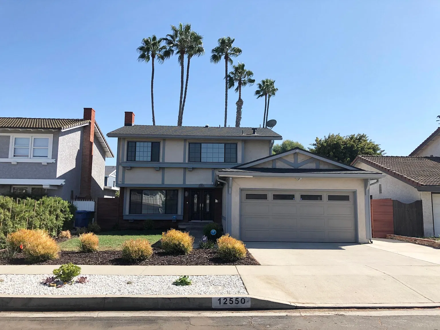 4 bed, 2.5 bath, 1804 sqft, $7,980 — Photo 1