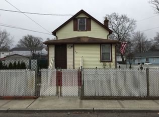 68 Oak St, Keansburg, NJ 07734