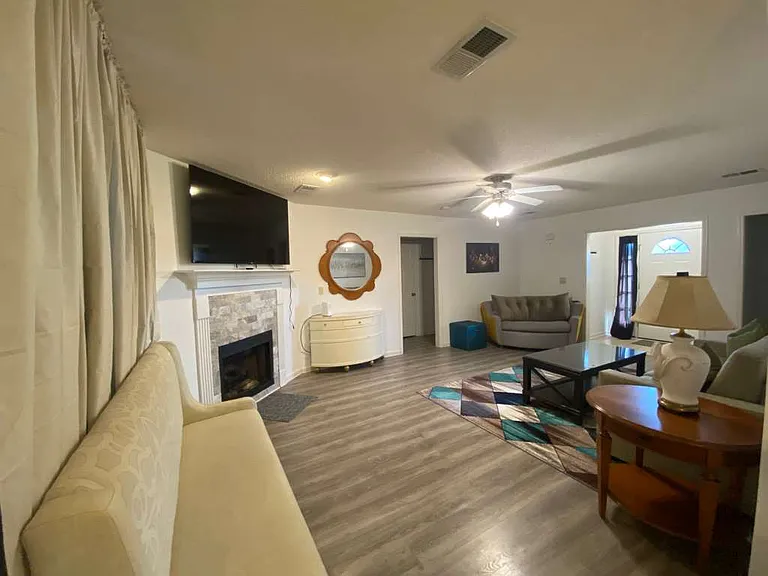 821 Belle Rive Dr — Photo 28
