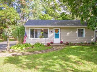 3455 Acacia Dr, Jackson, MI 49203