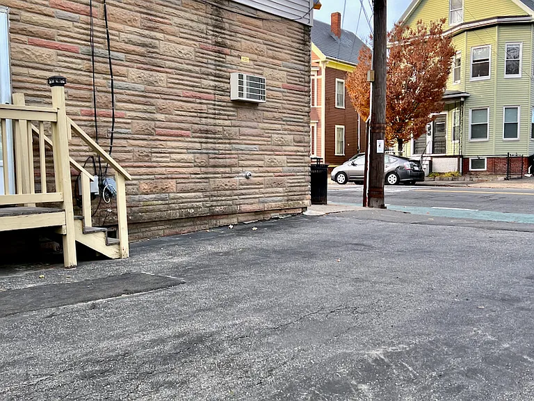 312 Washington St #2 — Photo 11