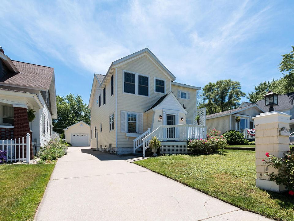 1st image of 582 Crescent Dr