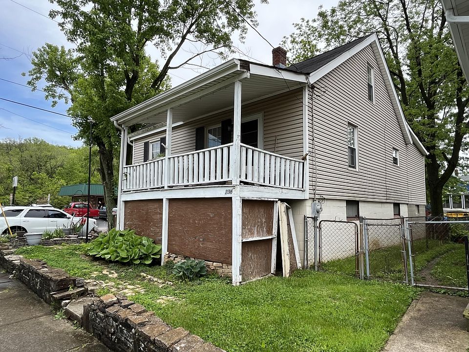 1st image of 236 Augusta St