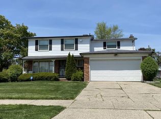 15692 Pennsylvania St, Southfield, MI 48075