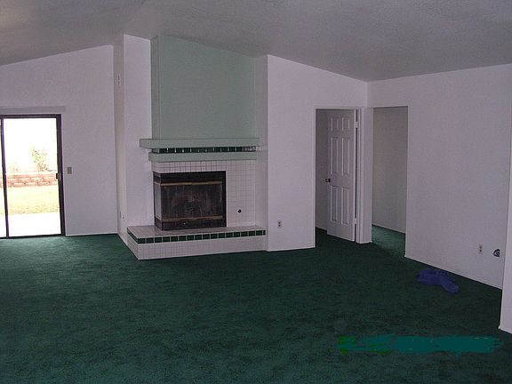 Living Room w/ Fire Place
