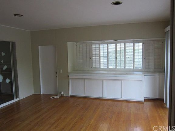4th image of 2690 Tura Ln