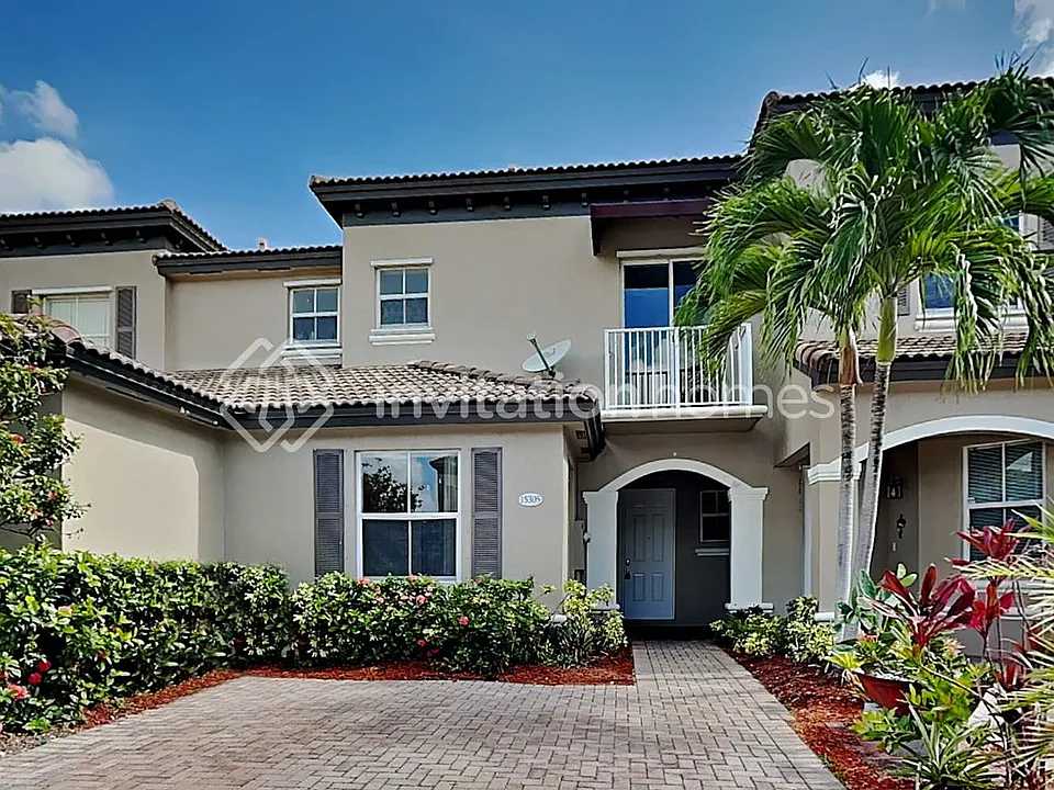 15305 SW 88th Ter
