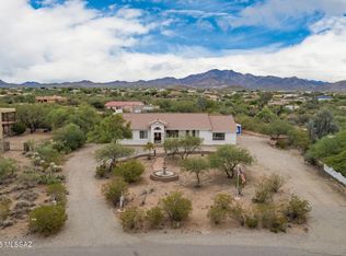 957 N Darlene Dr, Vail, AZ 85641