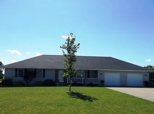 8793 Autumn St, Rock Falls, IL 61071