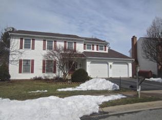 827 Salisbury Ct, Lancaster, PA 17601
