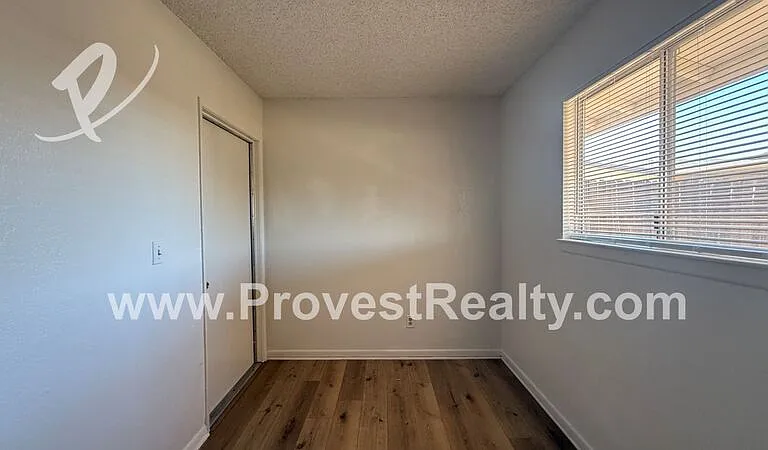 12780 Red Wing Rd #B — Photo 19